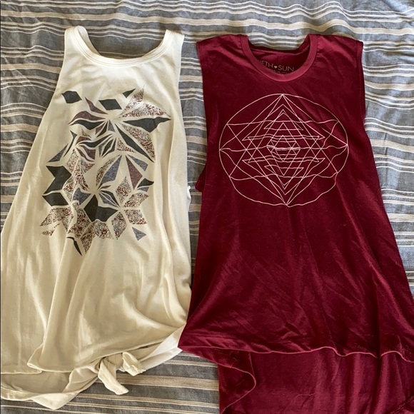 Geometric Tanks - Picture 1 of 5
